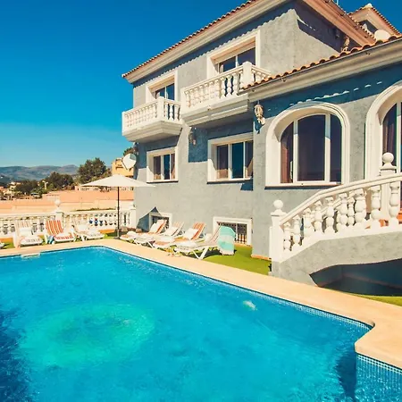 Abahana Villas Seis Mares Villa